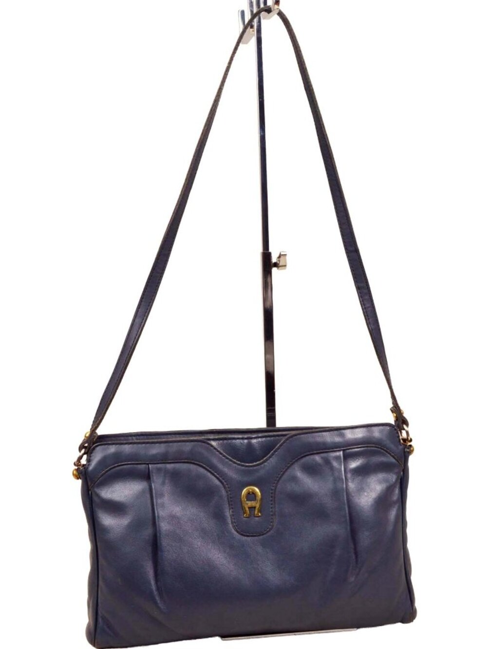 Vintage Etienne Aigner Navy Blue Leather Shoulder Bag